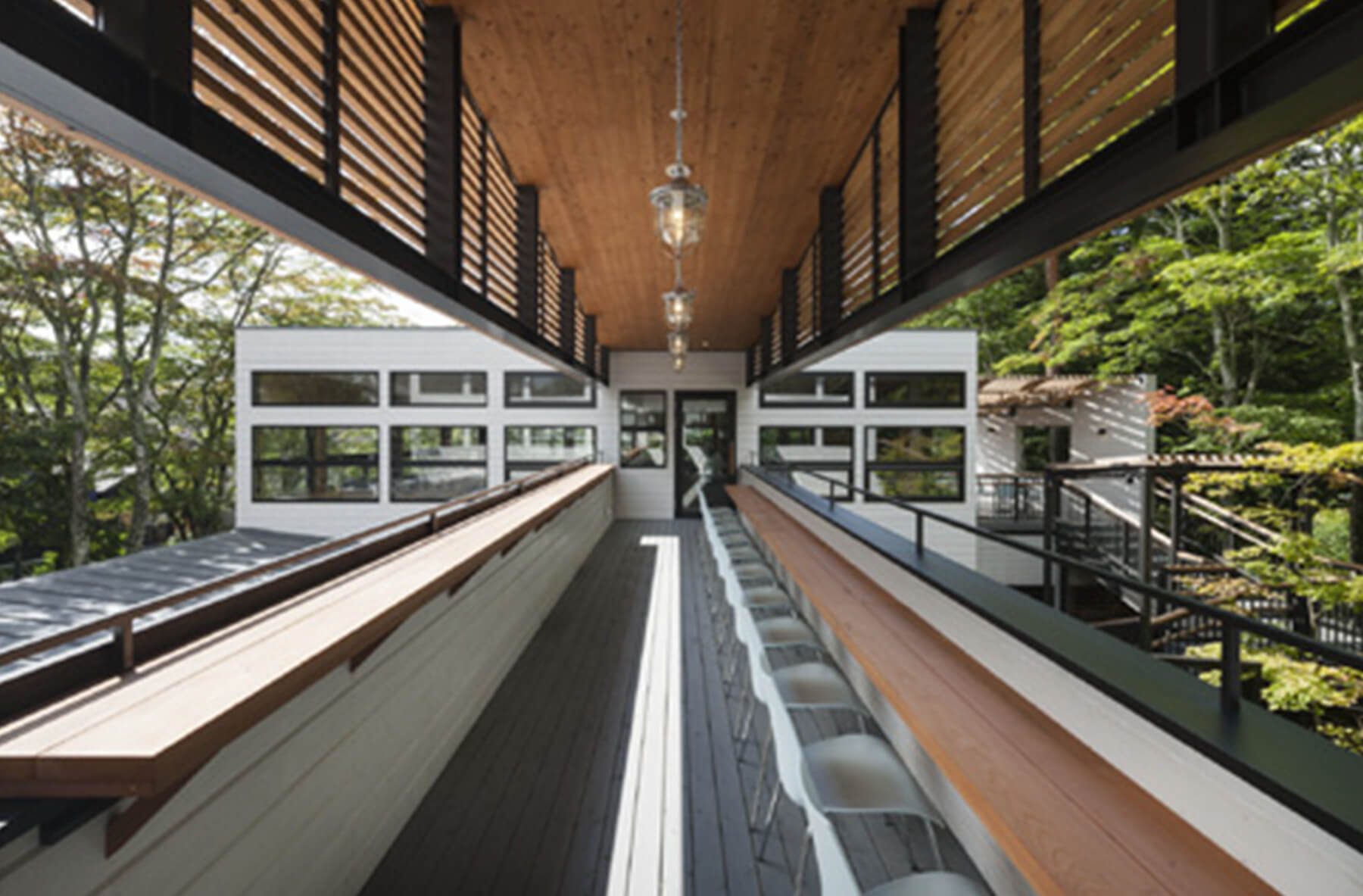 ベーカリー&レストラン沢村